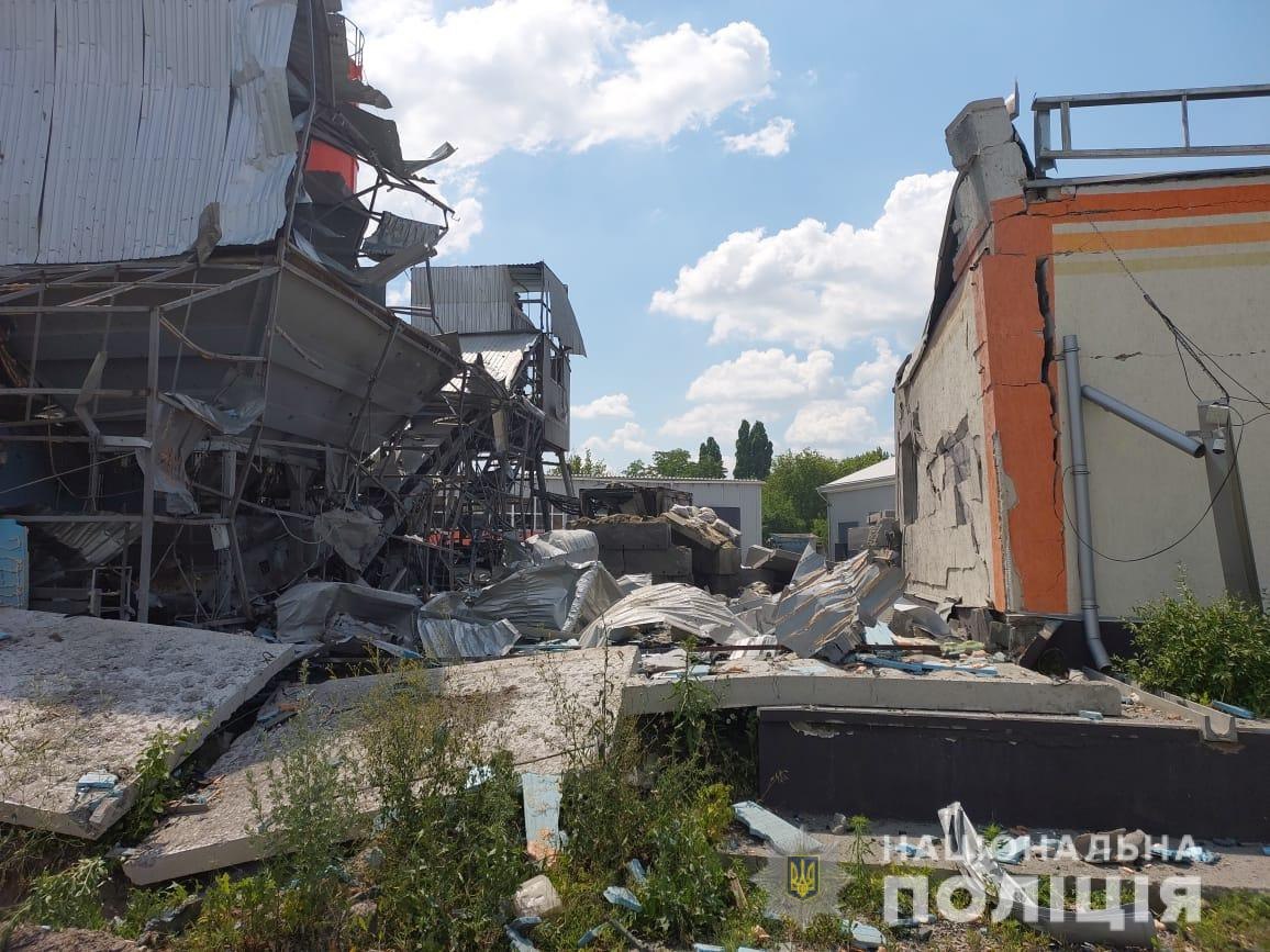 Вызвал пожар в Индустриальном районе Харькова обстрел, преступление зафиксировно
